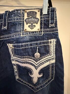 Rock Revival Men’s Dark Blue Jeans with White Embroidered Pocket size 34/30 NWOT
